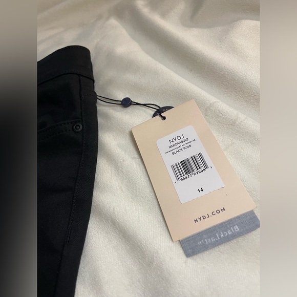 NYDJ Ami skinny court ankle fray hem black rinse NWT size 14 stretchy denim - Picture 5 of 15